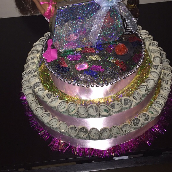 Money cake!! - Picture 3 of 3